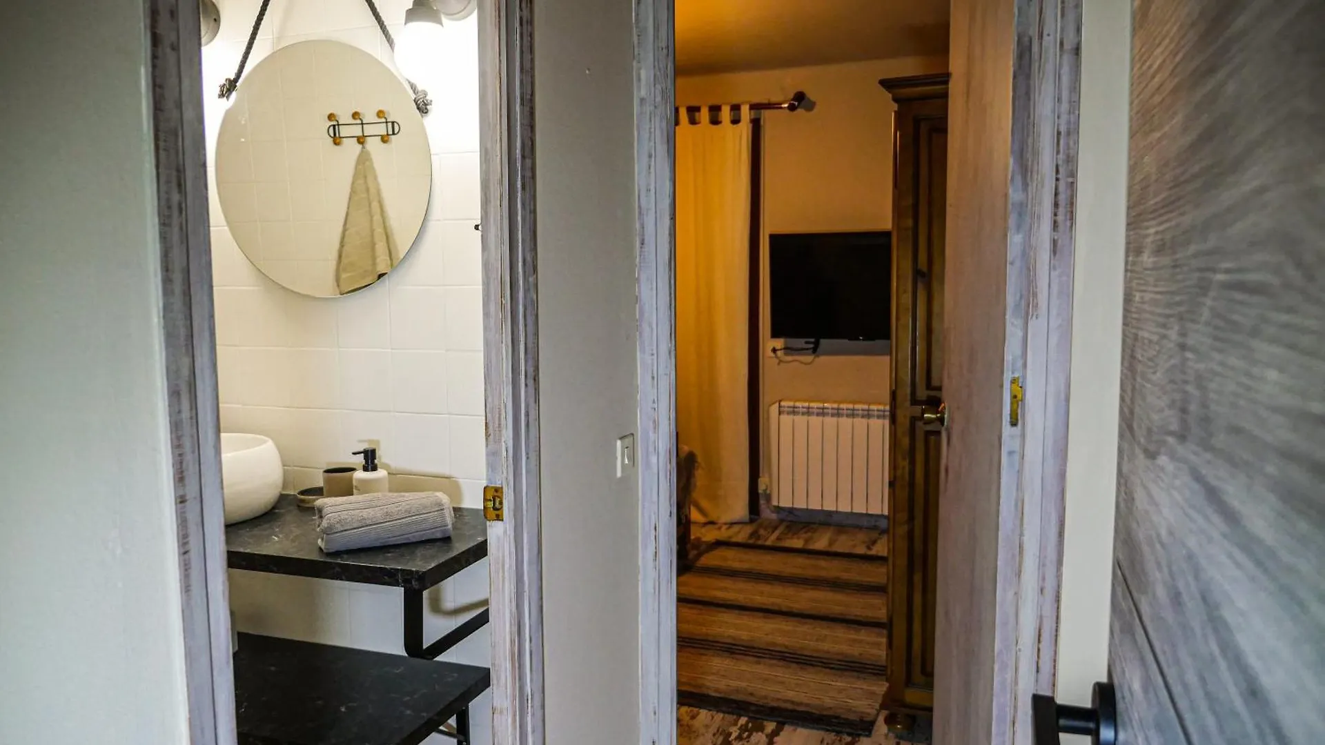 L'Amagatall De Talarn, Casa Per A Compartir 0*, Talarn Spanyolország
