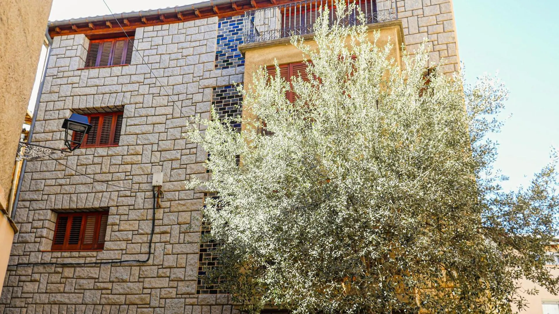 Nyaraló L'Amagatall De Talarn, Casa Per A Compartir